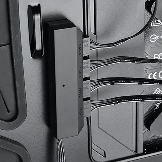 DEEPCOOL FH-04 Hub σύνδεσης έως και 4 ανεμιστήρων 3-pin/4-pin, με λειτουργία PWM fan speed control DEEPCOOL FH-04 Hub σύνδεσης έως και 4 ανεμιστήρων 3-pin/4-pin, με λειτουργία PWM fan speed control