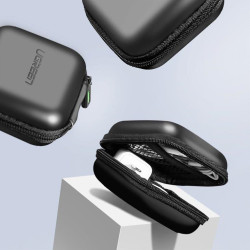 Ugreen case for headphones 8 cm x 8 cm black Ugreen case for headphones 8 cm x 8 cm black